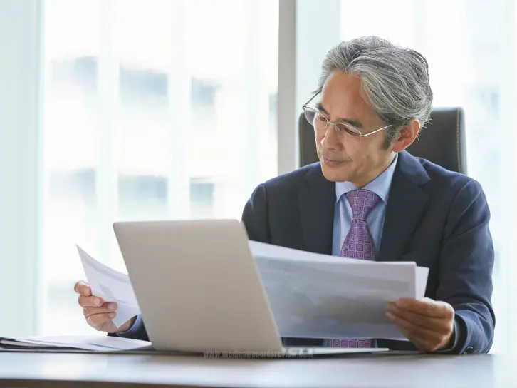 Essential insights on how medical records review supports legal cases and what attorneys must know for accurate case evaluation.